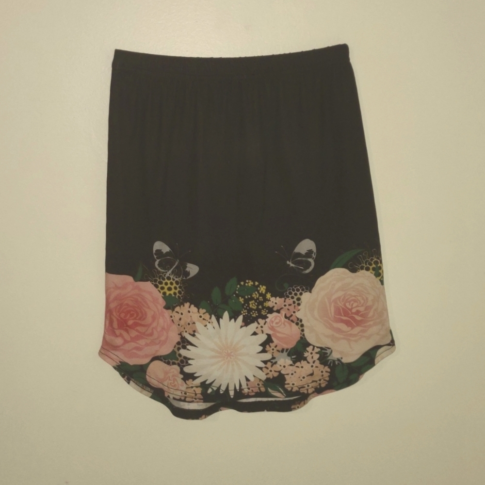 Floral patterned midi skirt
